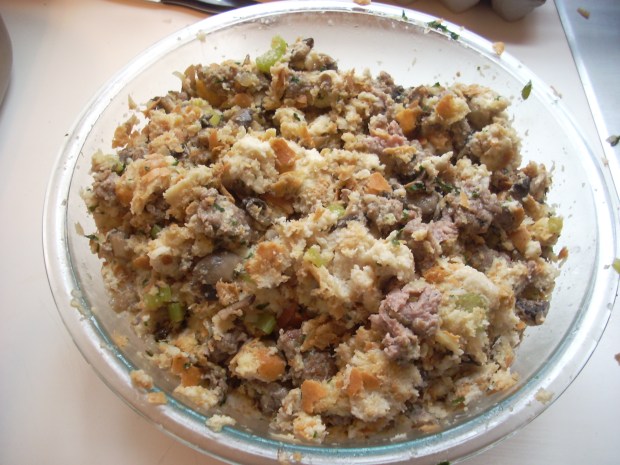 Thanksgiving Stuffing with Sausage