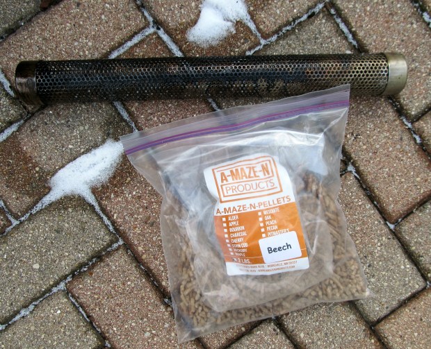 A-maze-n smoker tube