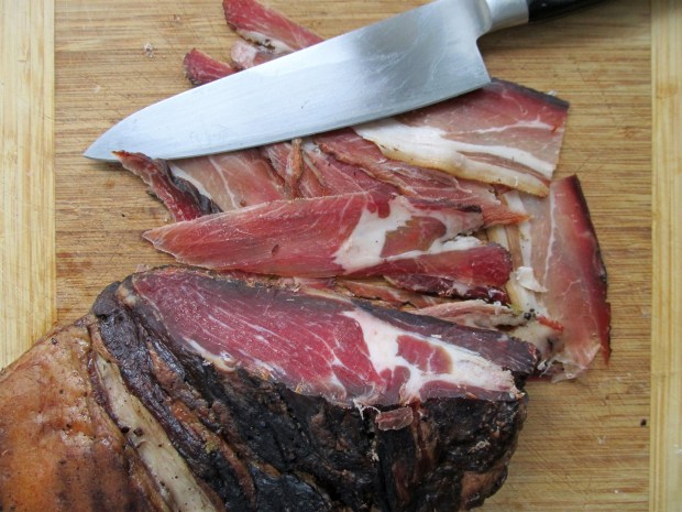 Bonless pork shoulder speck