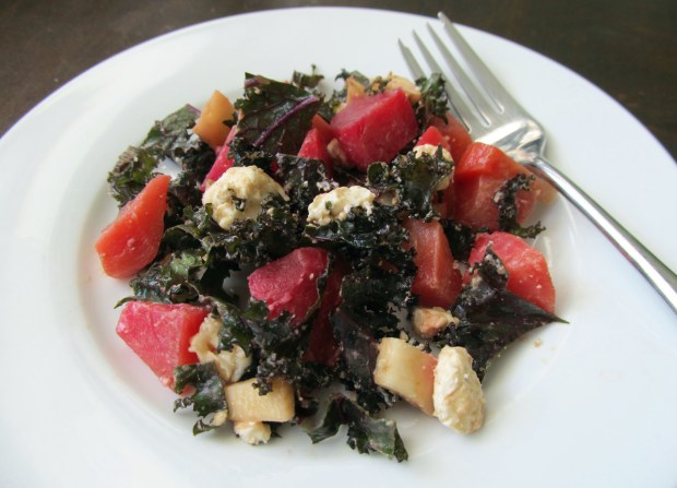Beet and goat cheese salad